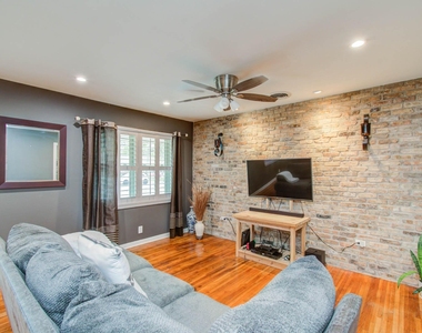 9002 Railton Street - Photo Thumbnail 14