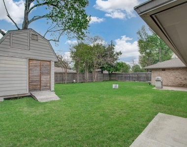 9002 Railton Street - Photo Thumbnail 28