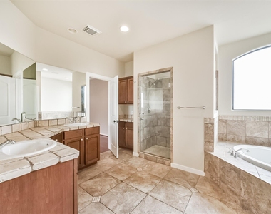 11025 Robin Hood Court - Photo Thumbnail 30