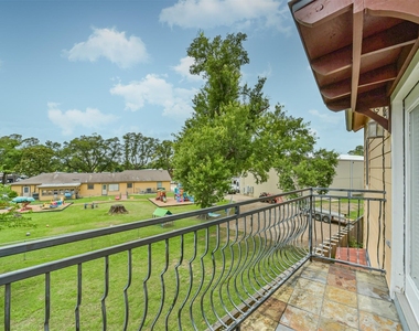 11025 Robin Hood Court - Photo Thumbnail 16