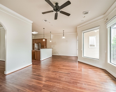 11025 Robin Hood Court - Photo Thumbnail 6