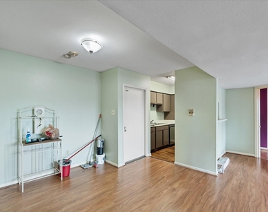 8517 Hearth Drive - Photo Thumbnail 1