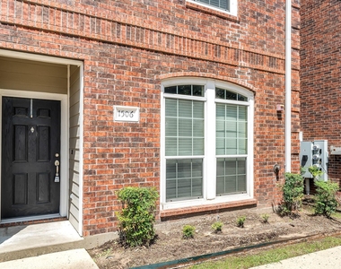 305 Holleman Drive E - Photo Thumbnail 1