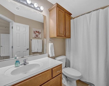 305 Holleman Drive E - Photo Thumbnail 17