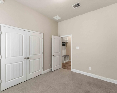 11926 Symphony Park Court - Photo Thumbnail 15