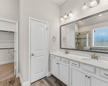 11926 Symphony Park Court - Photo Thumbnail 21