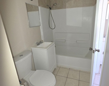 4415 Coleridge Avenue - Photo Thumbnail 14