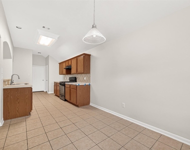 13006 Rose Landing Drive - Photo Thumbnail 20
