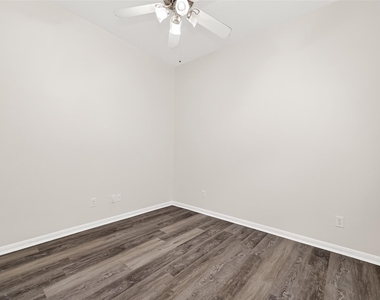 13006 Rose Landing Drive - Photo Thumbnail 25