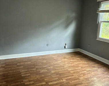 890 Serenade Street Nw - Photo Thumbnail 4