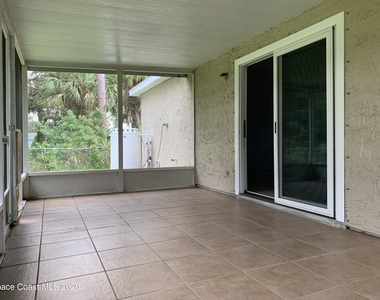 890 Serenade Street Nw - Photo Thumbnail 9