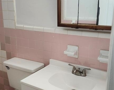 565 3rd Avenue - Photo Thumbnail 17