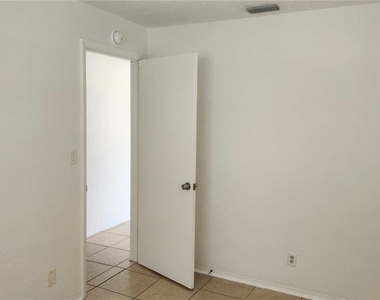 565 3rd Avenue - Photo Thumbnail 15