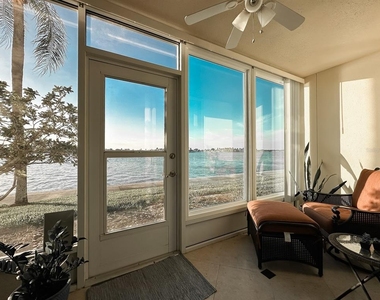 7920 Sun Island Drive S - Photo Thumbnail 1