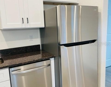 1482 Cleveland Street - Photo Thumbnail 5
