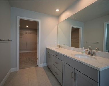 6016 Grand Sonata Avenue - Photo Thumbnail 30