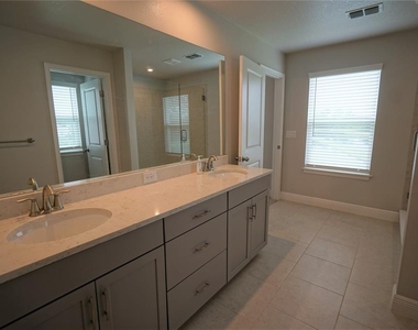 6016 Grand Sonata Avenue - Photo Thumbnail 33