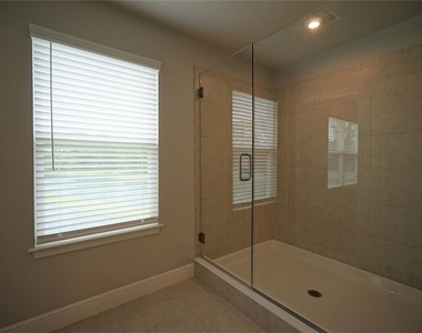 6016 Grand Sonata Avenue - Photo Thumbnail 31