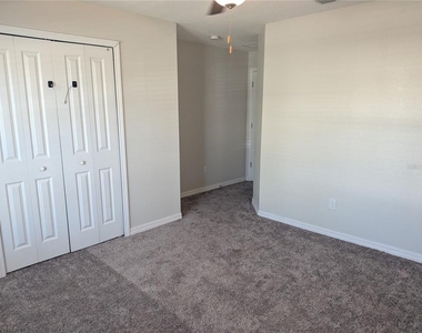 446 Argyll Drive - Photo Thumbnail 6