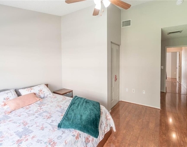 2897 Thaxton Drive - Photo Thumbnail 14