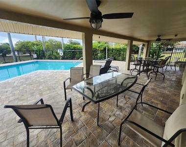 2897 Thaxton Drive - Photo Thumbnail 30