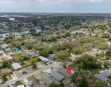 5637 Golden Nugget Drive - Photo Thumbnail 29