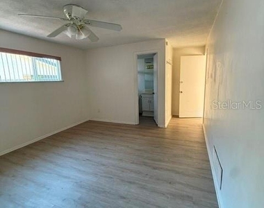 1884 Yale Drive - Photo Thumbnail 18