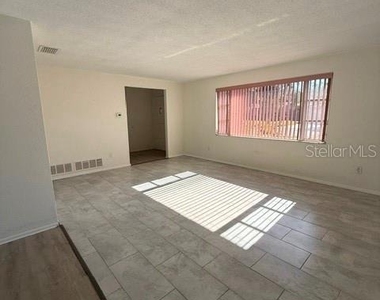 1884 Yale Drive - Photo Thumbnail 19