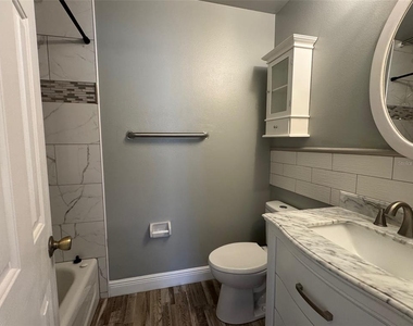 5435 Tangerine Drive - Photo Thumbnail 4