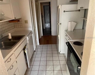 1589 Greenlea Drive - Photo Thumbnail 9