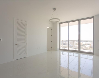 400 Central Avenue - Photo Thumbnail 6