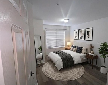 4015 Venetian Bay Drive - Photo Thumbnail 13