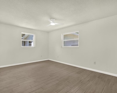 1187 Bass Boulevard - Photo Thumbnail 17