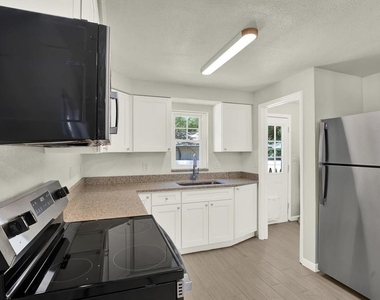 1187 Bass Boulevard - Photo Thumbnail 25