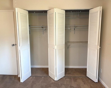 2202 Clubhouse Drive - Photo Thumbnail 13