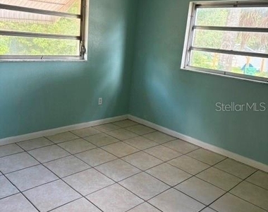 5441 6th Street - Photo Thumbnail 7