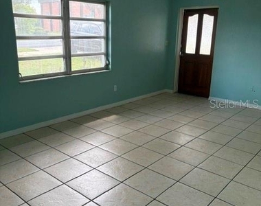 5441 6th Street - Photo Thumbnail 4