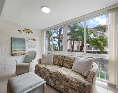 121 Island Way - Photo Thumbnail 19