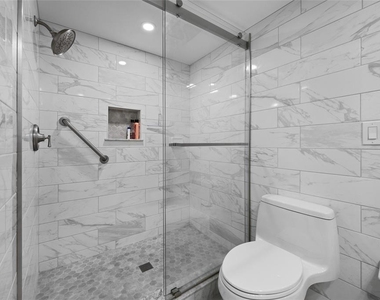 121 Island Way - Photo Thumbnail 33