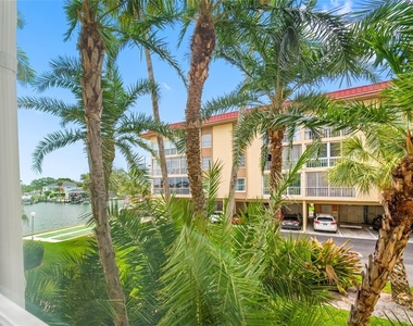 121 Island Way - Photo Thumbnail 21
