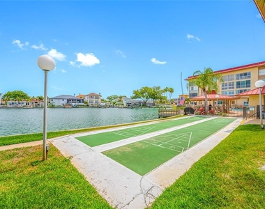 121 Island Way - Photo Thumbnail 42