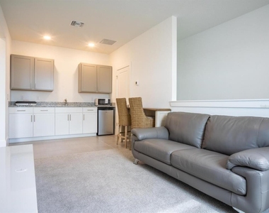 12506 Westhaven Oak Drive - Photo Thumbnail 6