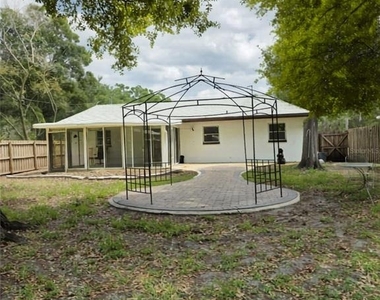 5210 Dr Martin Luther King Jr St N Street - Photo Thumbnail 20