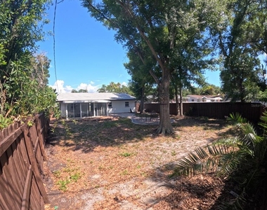 5210 Dr Martin Luther King Jr St N Street - Photo Thumbnail 21