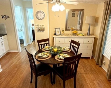 161 Greenview Drive - Photo Thumbnail 3