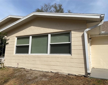 8666 Sw 92nd Lane - Photo Thumbnail 24