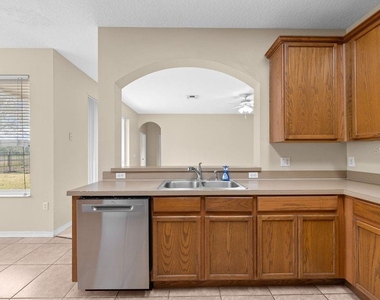 12948 Moss Park Ridge Drive - Photo Thumbnail 10