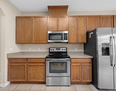 12948 Moss Park Ridge Drive - Photo Thumbnail 11