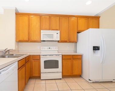 3383 Wilshire Way Road - Photo Thumbnail 5
