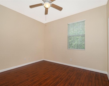 3383 Wilshire Way Road - Photo Thumbnail 20